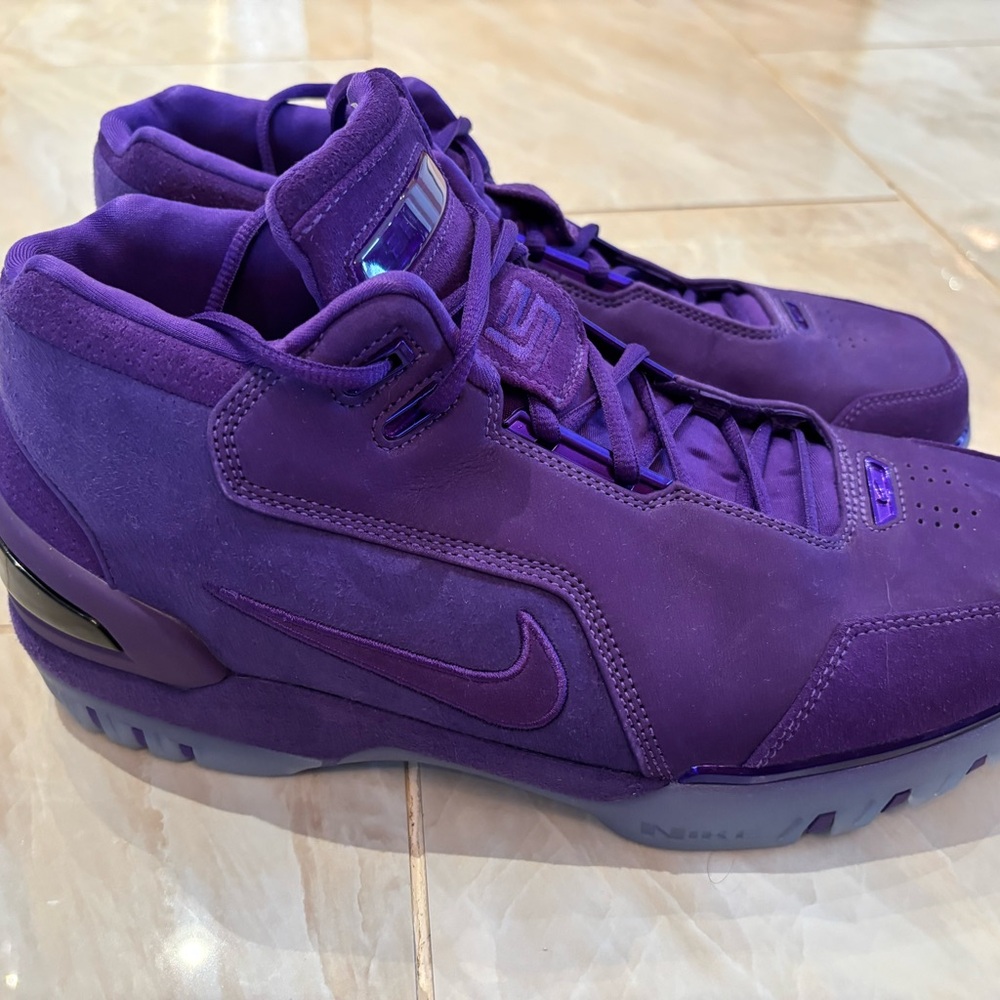 Men’s Nike 2023 Air Zoom Generation Retro court purple